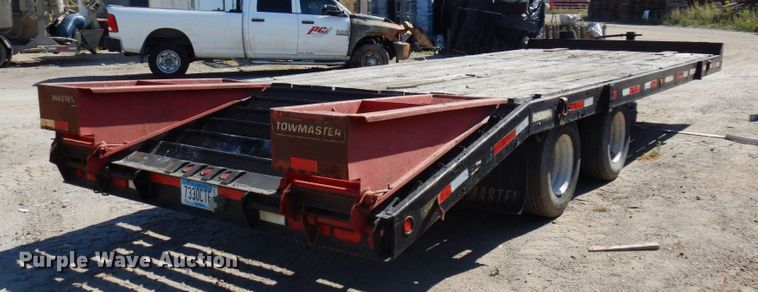 image for item DR0533 1996 Towmaster T20  equipment trailer