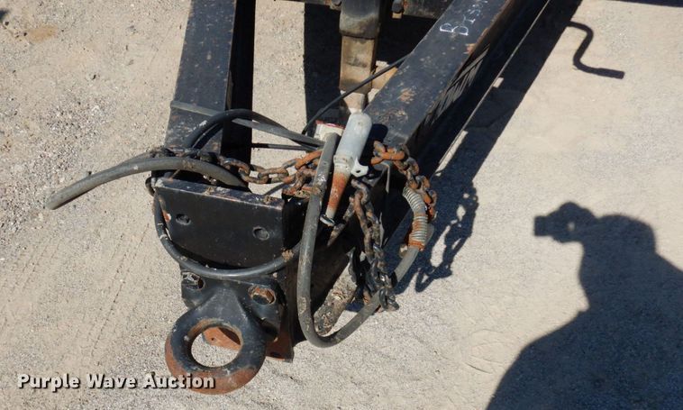 image for item DR0533 1996 Towmaster T20  equipment trailer