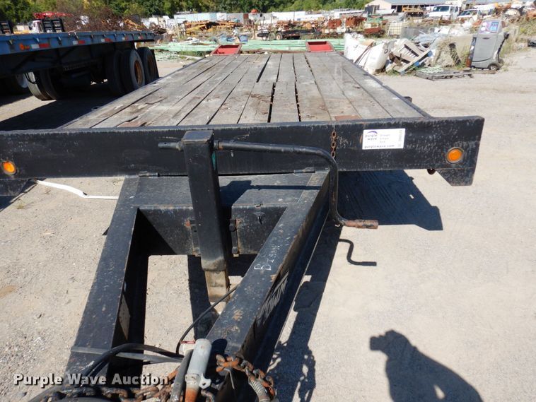 image for item DR0533 1996 Towmaster T20  equipment trailer