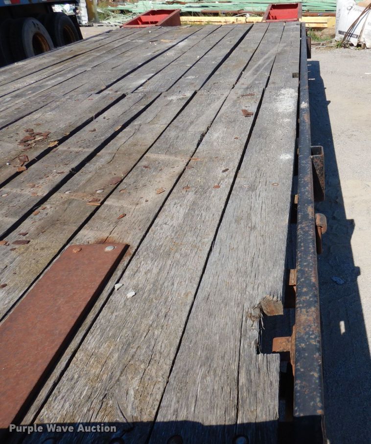 image for item DR0533 1996 Towmaster T20  equipment trailer