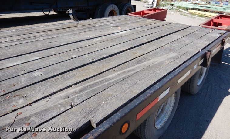 image for item DR0533 1996 Towmaster T20  equipment trailer