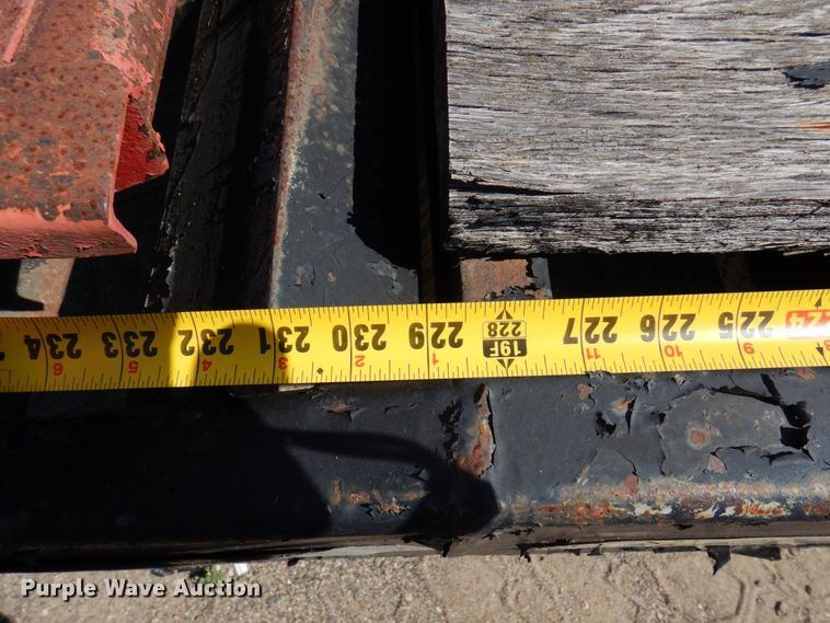 image for item DR0533 1996 Towmaster T20  equipment trailer