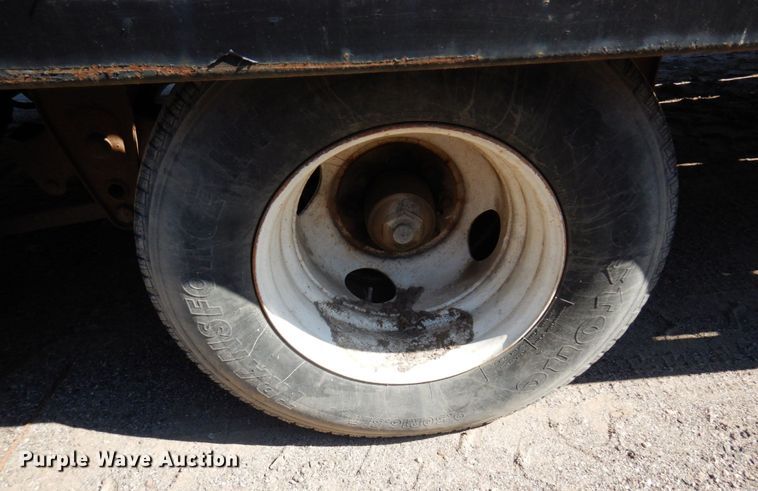 image for item DR0533 1996 Towmaster T20  equipment trailer