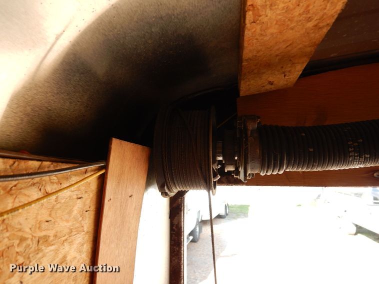 image for item DR0538 2017 USCA  enclosed cargo trailer