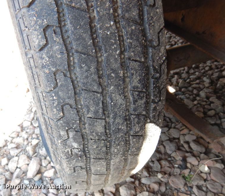 image for item DR0538 2017 USCA  enclosed cargo trailer