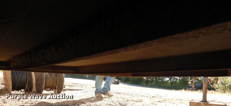 image for item DR0548 1993 United Express Line  enclosed cargo trailer