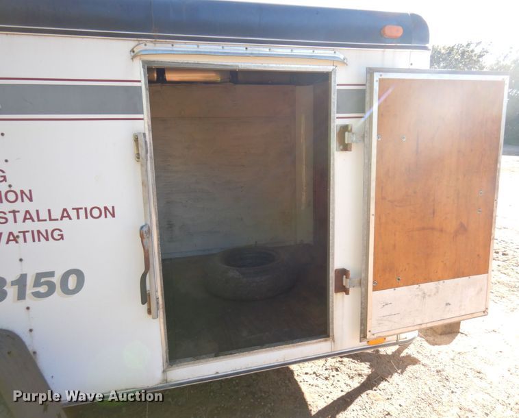 image for item DR0548 1993 United Express Line  enclosed cargo trailer
