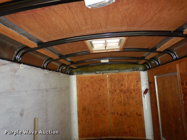 image for item DR0548 1993 United Express Line  enclosed cargo trailer