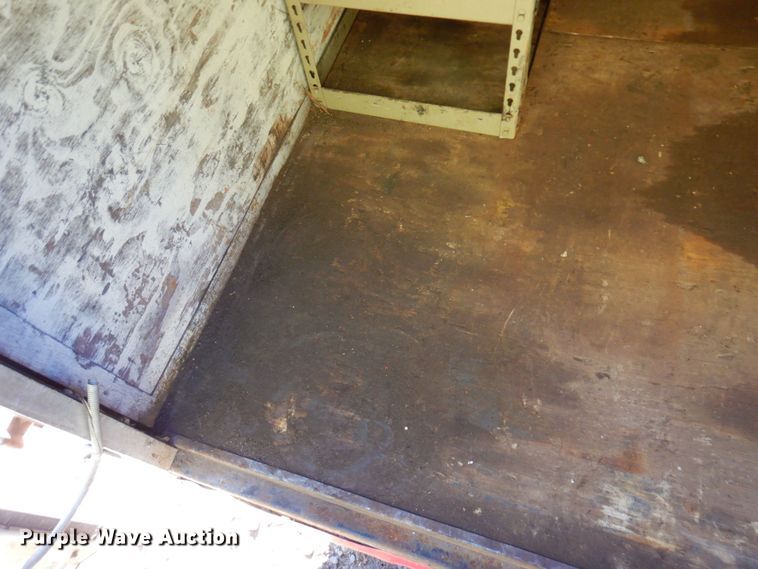 image for item DR0548 1993 United Express Line  enclosed cargo trailer