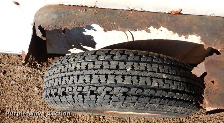 image for item DR0548 1993 United Express Line  enclosed cargo trailer