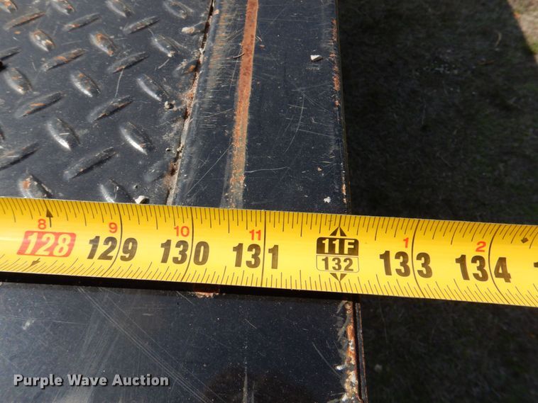 image for item DR2027 2018 Ford F450 Super Duty XLT  Crew Cab flatbed truck