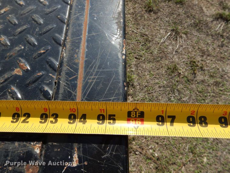 image for item DR2027 2018 Ford F450 Super Duty XLT  Crew Cab flatbed truck