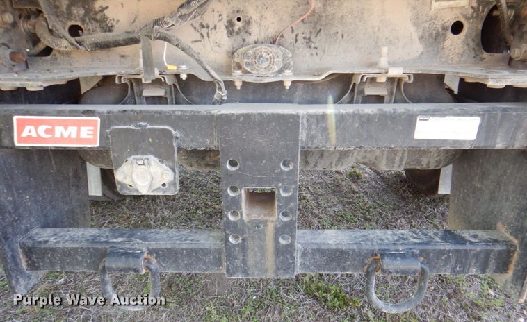 image for item DR2027 2018 Ford F450 Super Duty XLT  Crew Cab flatbed truck