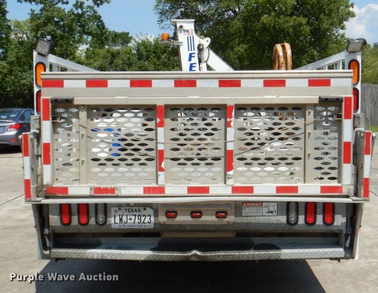 image for item DR2031 2019 Ford F550 Super Duty XL  utility / service truck