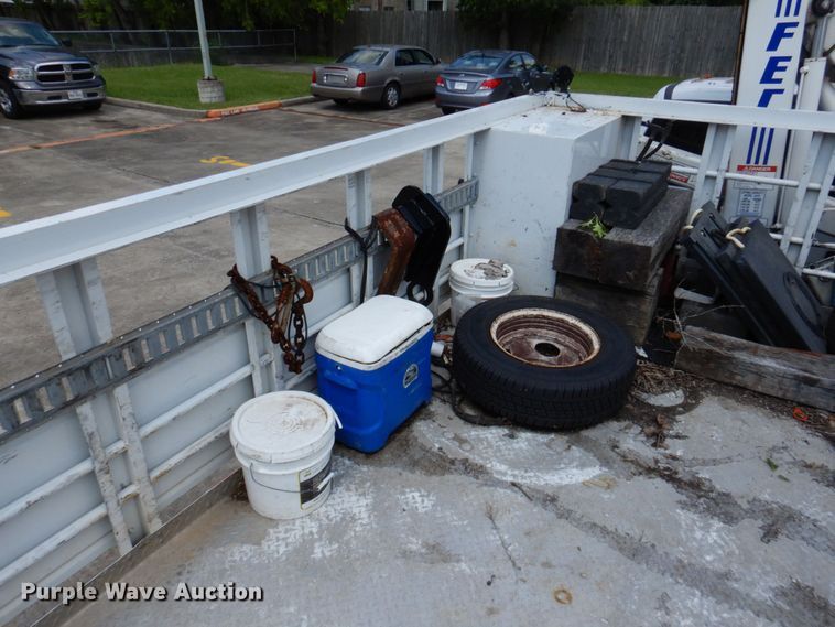 image for item DR2031 2019 Ford F550 Super Duty XL  utility / service truck