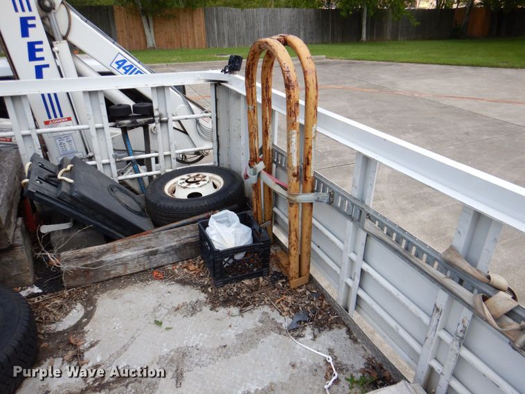 image for item DR2031 2019 Ford F550 Super Duty XL  utility / service truck