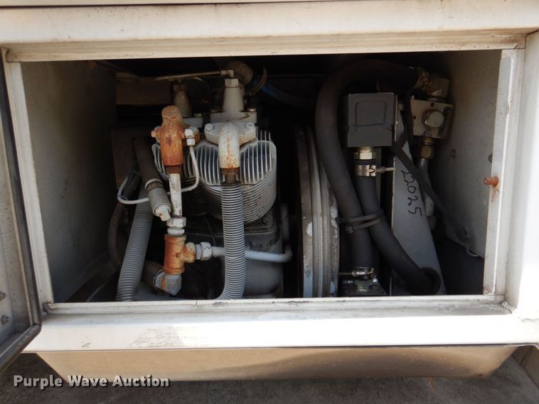 image for item DR2031 2019 Ford F550 Super Duty XL  utility / service truck