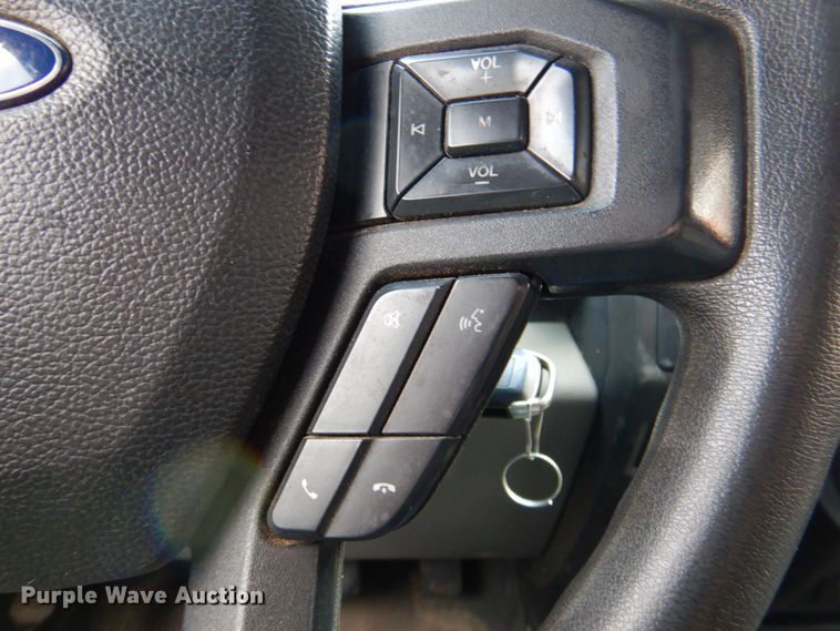 image for item DR2031 2019 Ford F550 Super Duty XL  utility / service truck