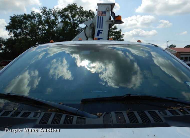 image for item DR2031 2019 Ford F550 Super Duty XL  utility / service truck