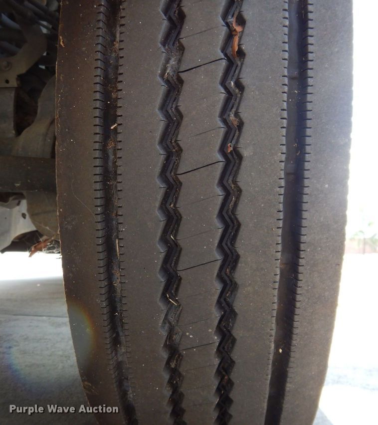 image for item DR2031 2019 Ford F550 Super Duty XL  utility / service truck