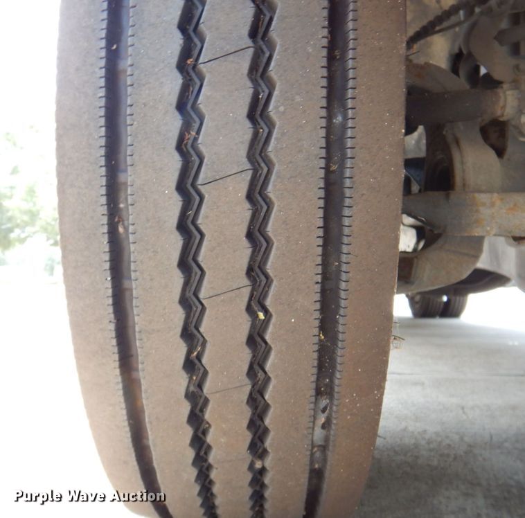 image for item DR2031 2019 Ford F550 Super Duty XL  utility / service truck