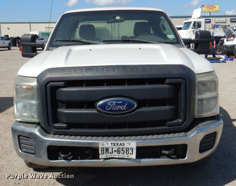 image for item DR2042 2013 Ford F250 Super Duty Lariat  SuperCab pickup truck