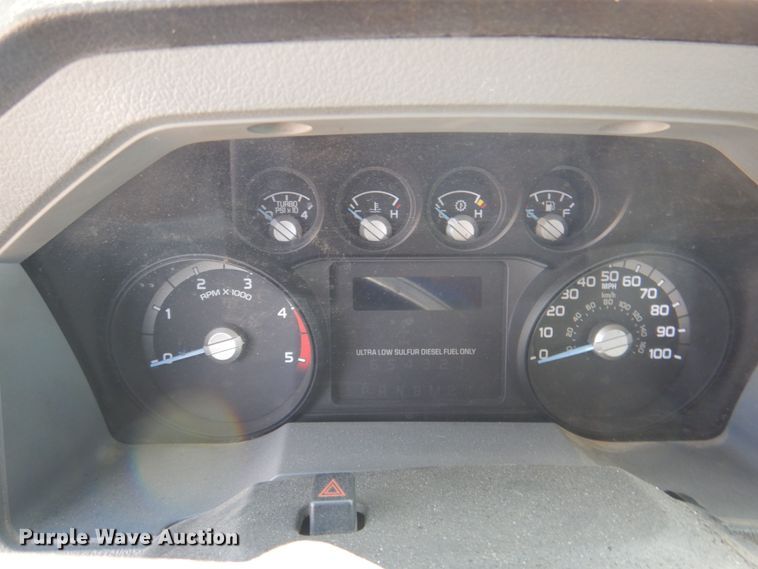 image for item DR2042 2013 Ford F250 Super Duty Lariat  SuperCab pickup truck