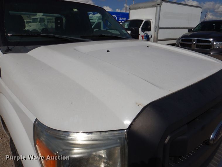 image for item DR2042 2013 Ford F250 Super Duty Lariat  SuperCab pickup truck