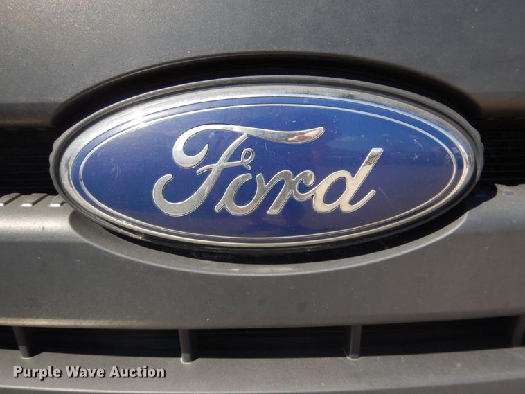 image for item DR2042 2013 Ford F250 Super Duty Lariat  SuperCab pickup truck