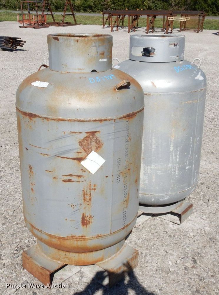 image for item DS1389 Lindberg  heat treating furnace