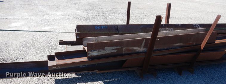 image for item DS1390 Building materials