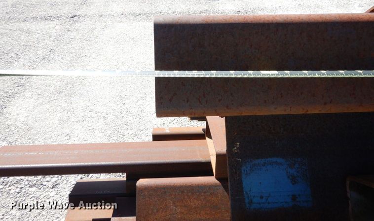 image for item DS1390 Building materials