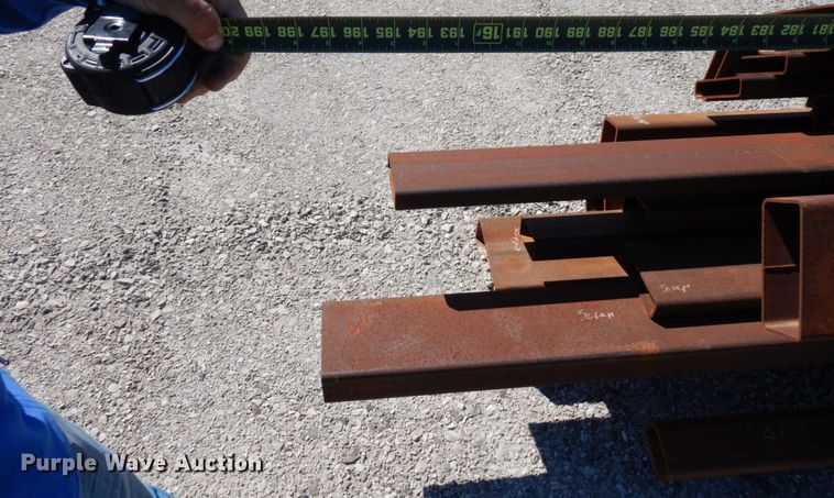 image for item DS1390 Building materials