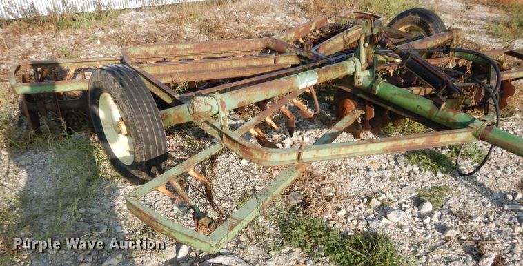 image for item DS1400 John Deere  double off-set disk