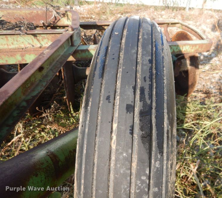 image for item DS1400 John Deere  double off-set disk