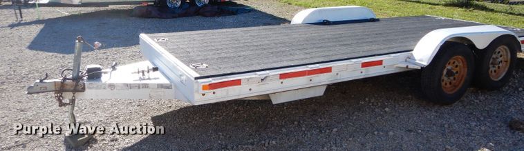 image for item DS6252 2014 Featherlite 3110-0017-STD  Car trailer
