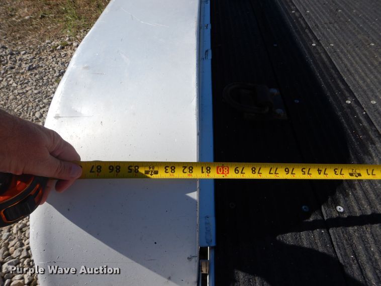 image for item DS6252 2014 Featherlite 3110-0017-STD  Car trailer