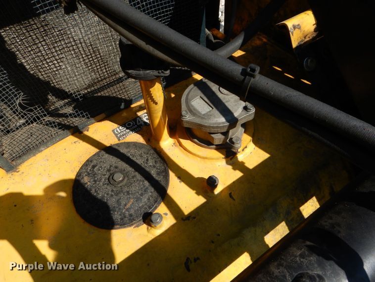 image for item DS6272 2008 Boxer 532DX  compact utility loader