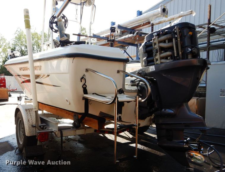 image for item DS6273 2003 Hydra-Sports 180CC  boat