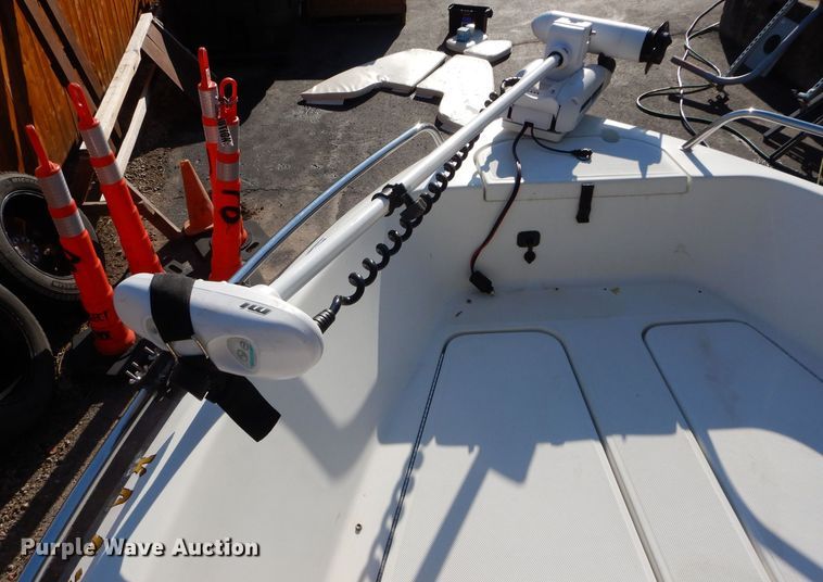 image for item DS6273 2003 Hydra-Sports 180CC  boat