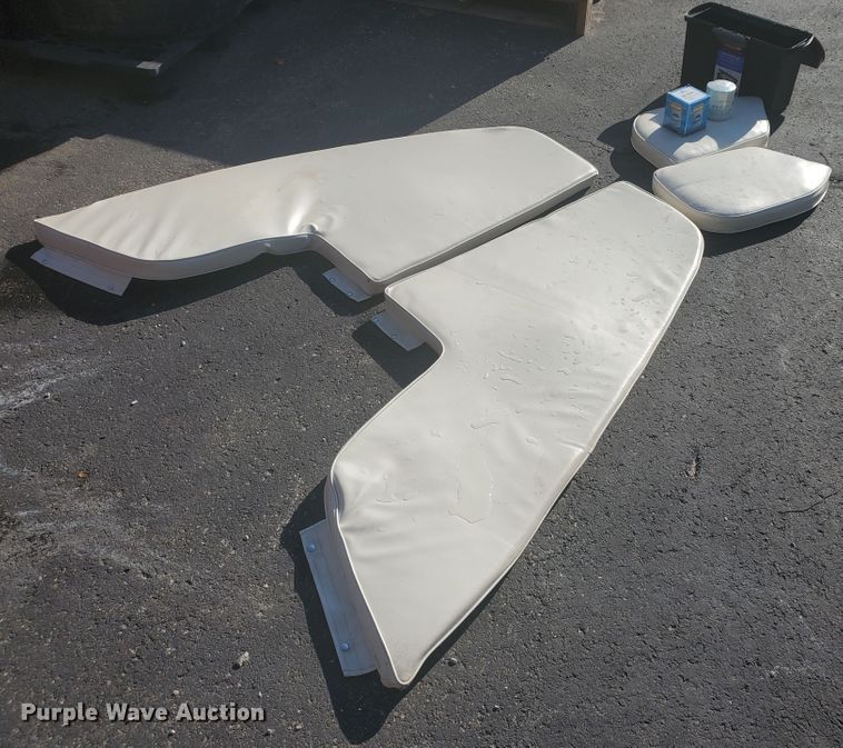 image for item DS6273 2003 Hydra-Sports 180CC  boat