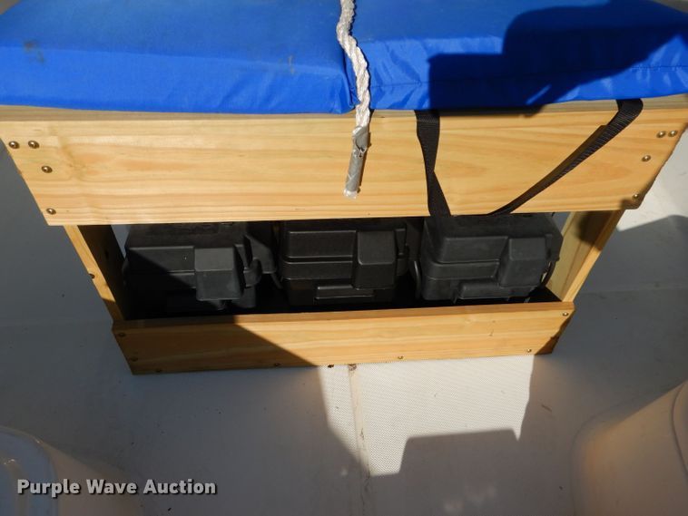 image for item DS6273 2003 Hydra-Sports 180CC  boat