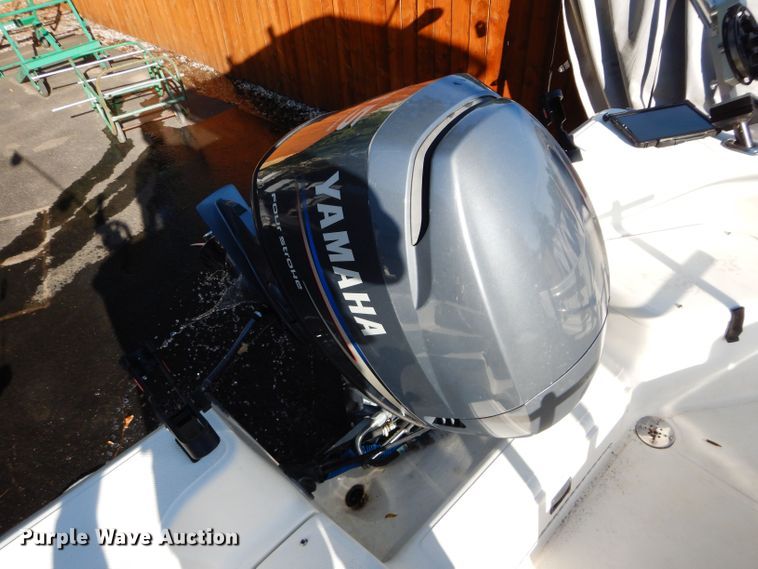 image for item DS6273 2003 Hydra-Sports 180CC  boat