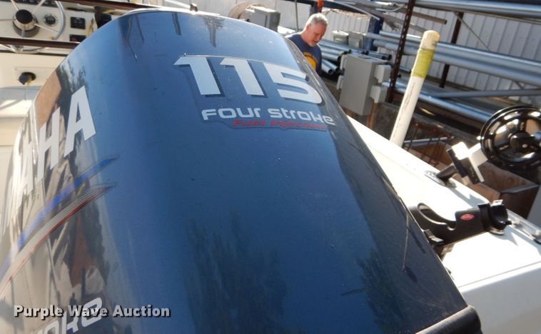 image for item DS6273 2003 Hydra-Sports 180CC  boat