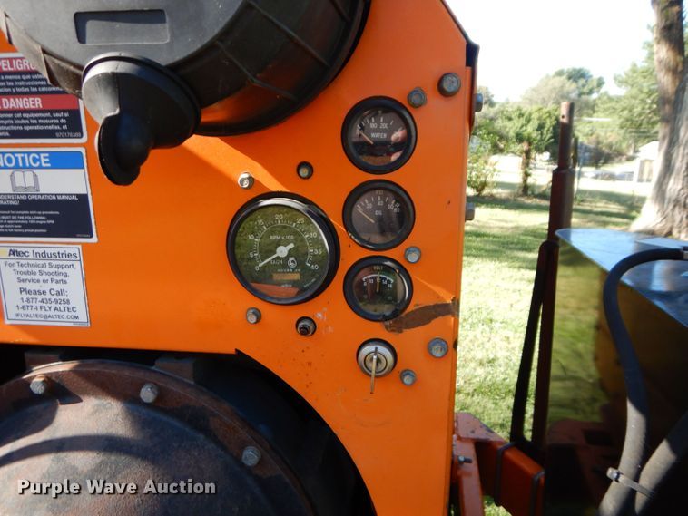 image for item DS6274 2014 Altec DRM12  wood chipper