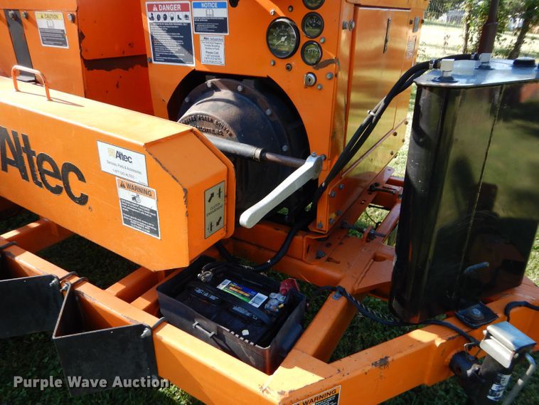 image for item DS6274 2014 Altec DRM12  wood chipper