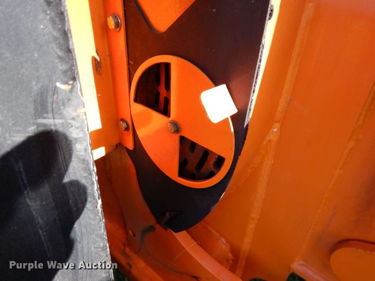 image for item DS6274 2014 Altec DRM12  wood chipper