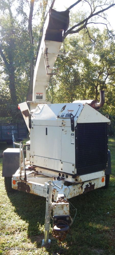 image for item DS6275 2012 Altec DC1317  wood chipper