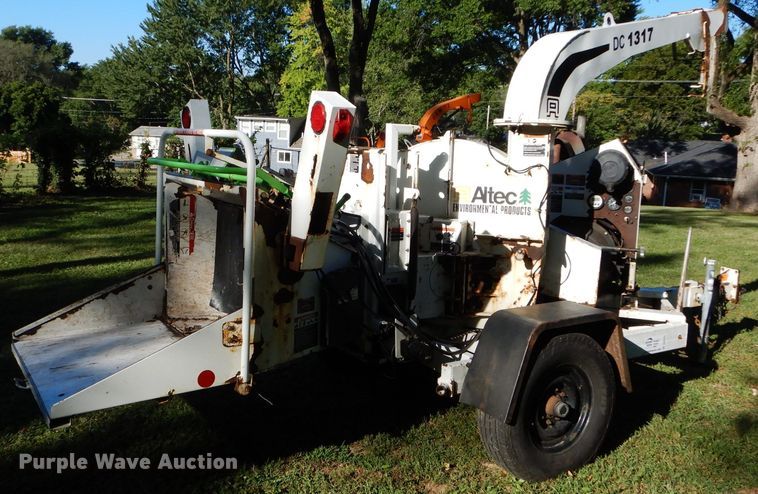 image for item DS6275 2012 Altec DC1317  wood chipper