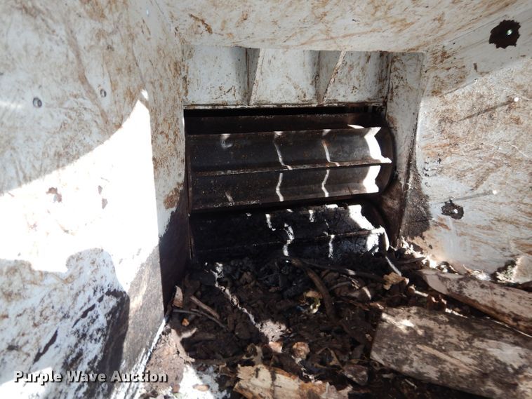 image for item DS6275 2012 Altec DC1317  wood chipper